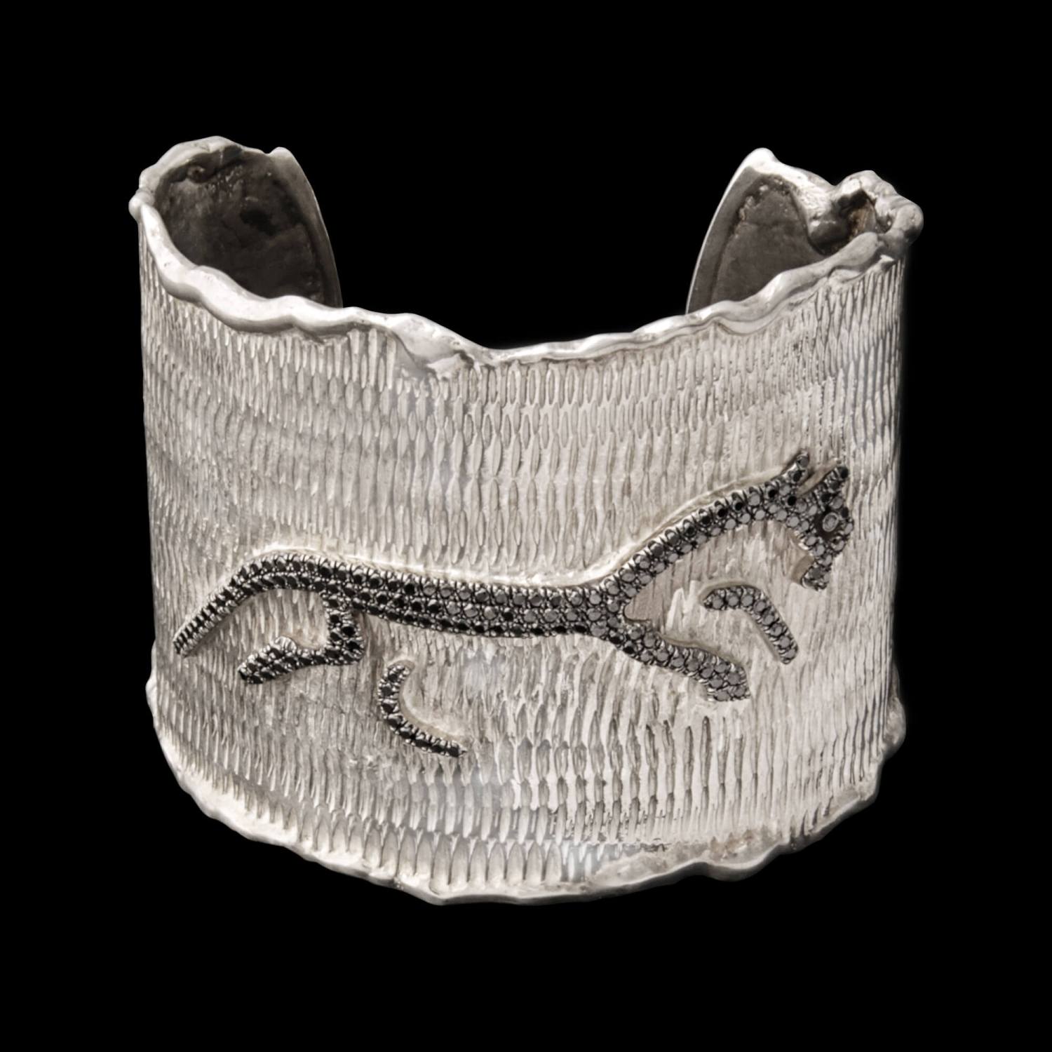 Custom sterling silver black horse spirit cuff with pavé-set black diamonds in 18kt white gold | Caribou Collection. FRIDA | Fine Jewellery.