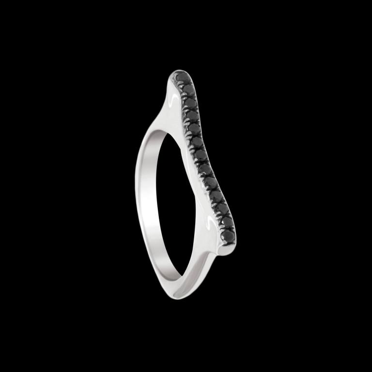 Custom 18kt white gold Strata stacking slice ring with pave black diamonds | Strata Collection. FRIDA | Fine Jewellery.