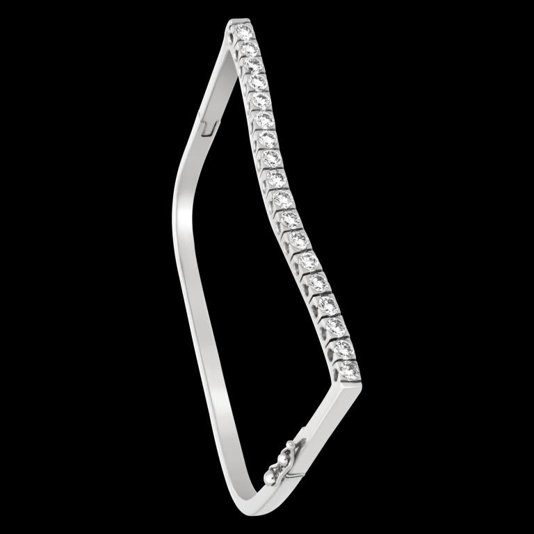 Custom 18kt white gold bar Strata™ stacking bracelet with diamonds | Strata™ Collection. FRIDA | Fine Jewellery Custom 18kt white gold bar Strata™ stacking bracelet with diamonds | Strata™ Collection. FRIDA | Fine Jewellery.