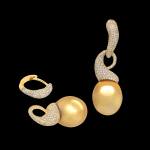 Bespoke 18kt yellow gold statement drop earrings with golden south sea pearls and pave-set diamonds. Detachable. FRIDA | Fine Jewellery.