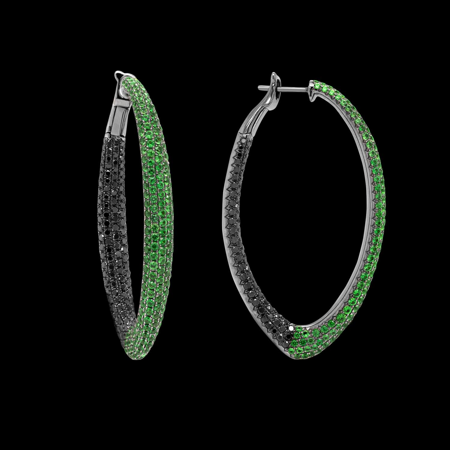 Custom 18kt gold with black rhodium edge hoop earrings with Tsavorite and black diamonds. FRIDA | Fine Jewellery.