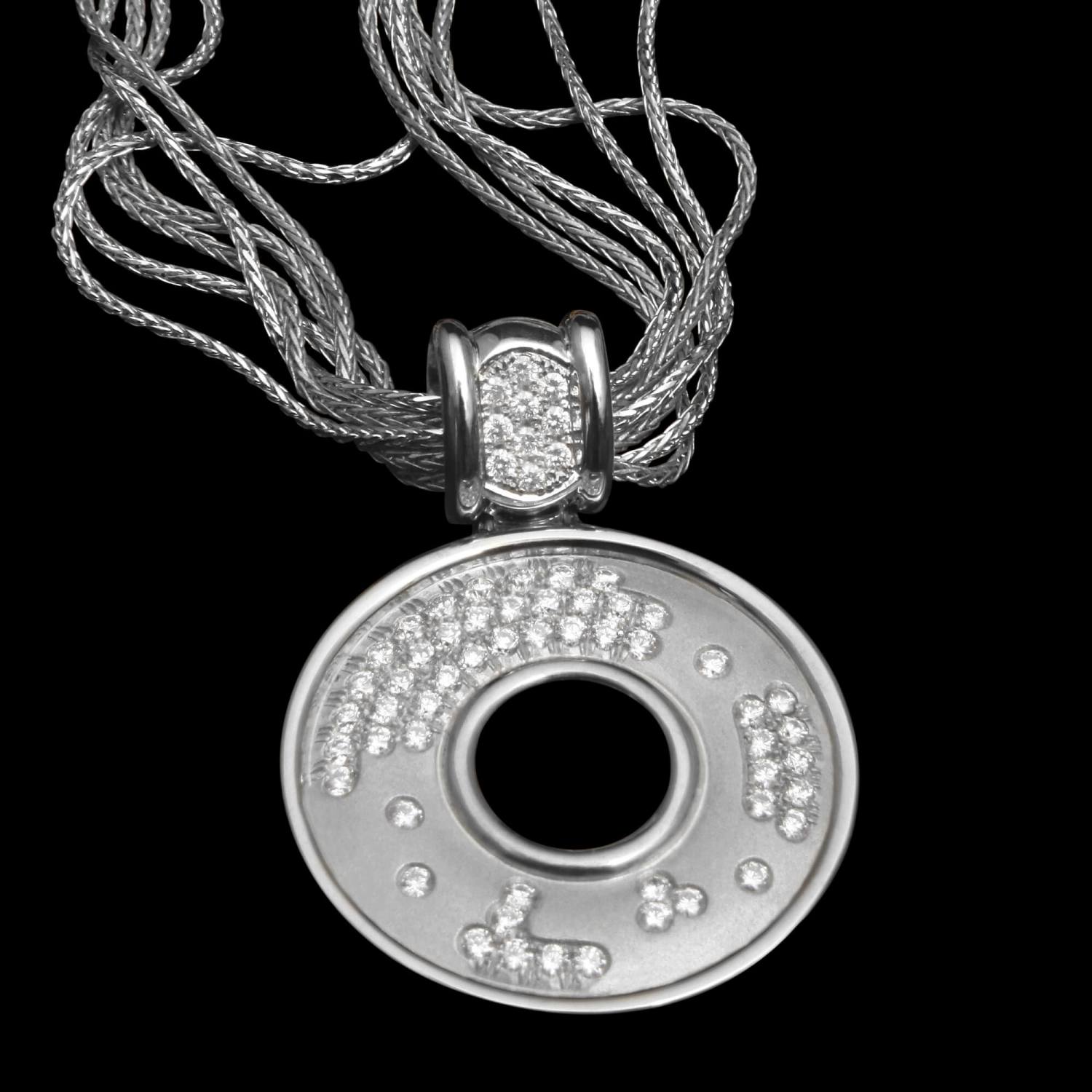 Custom 18kt white gold pendant with scattered white diamonds | Strata Collection. FRIDA | Fine Jewellery.
