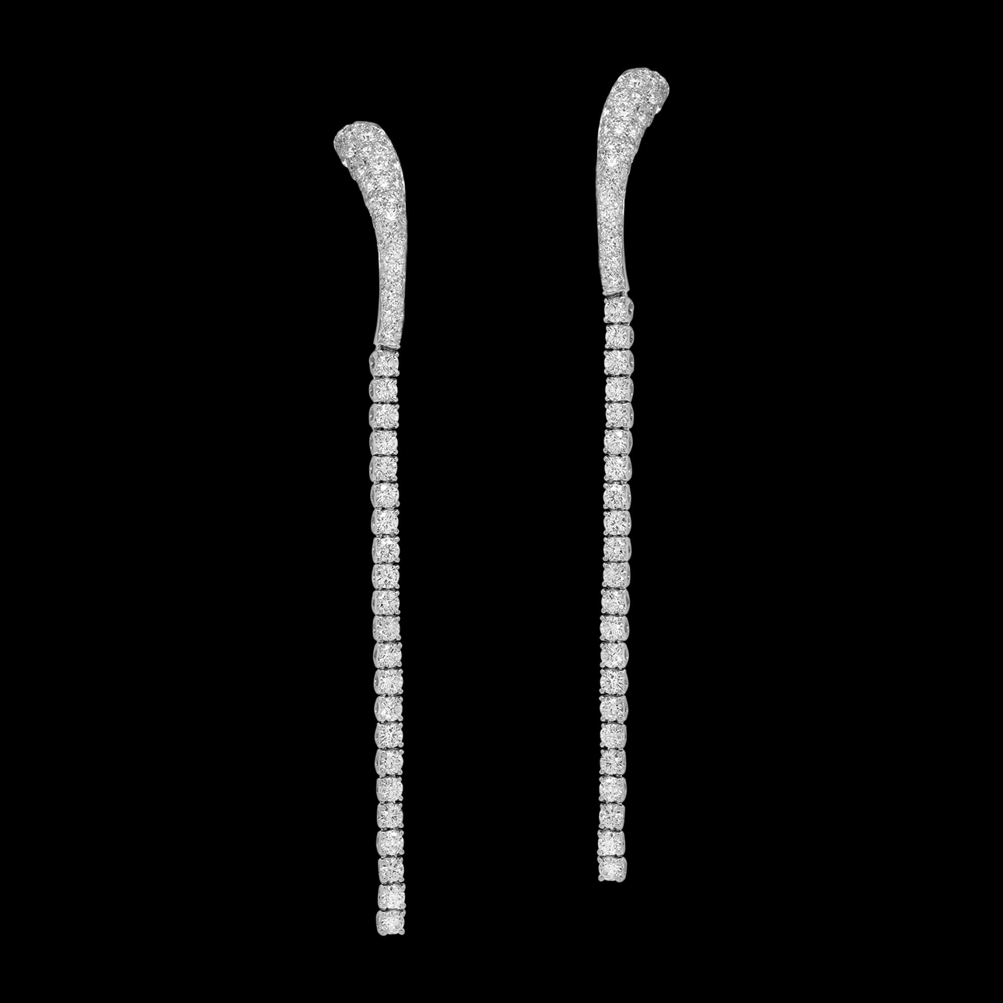 Custom 18kt white gold statement dangle earrings with diamonds. FRIDA | Fine Jewellery.