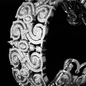 Custom 18kt white gold vintage-inspired statement diamond cuff. Video. FRIDA | Fine Jewellery.