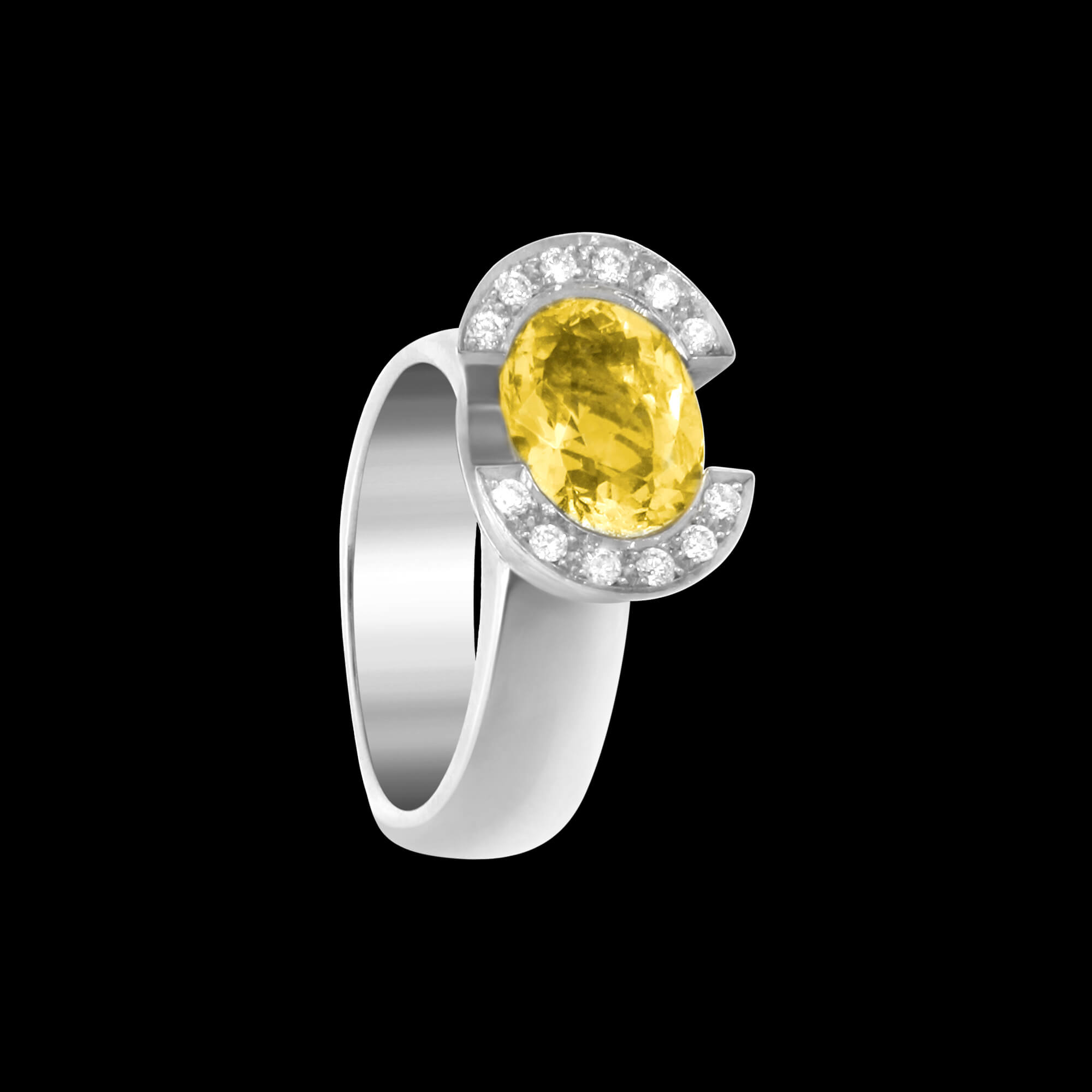 Custom 18kt white gold Luna ring with a yellow sapphire and diamonds. Signature Engagement | Celestial Collection. FRIDA | Fine Jewellery.