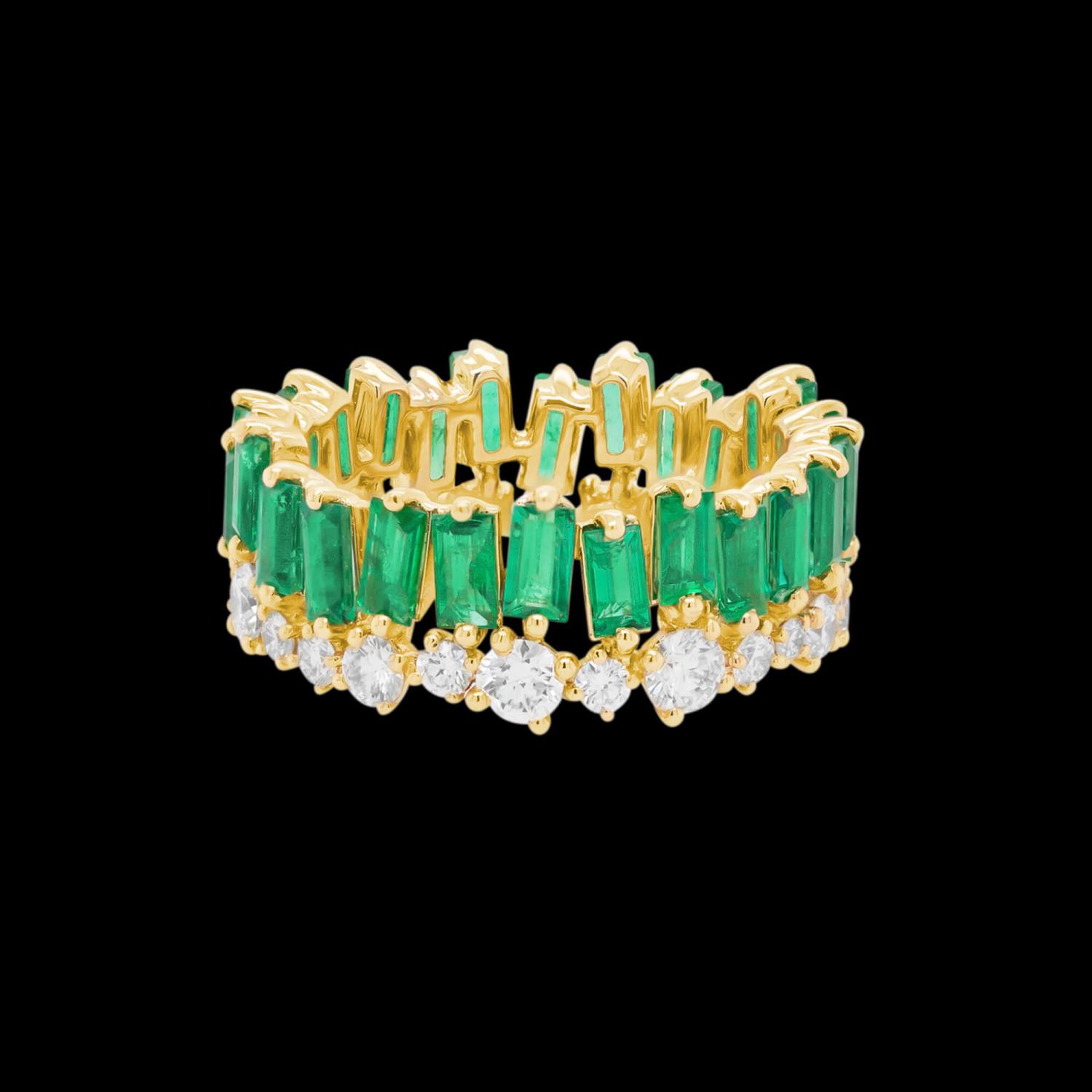 Custom 18kt yellow gold Crown ring with emeralds and diamonds. FRIDA | Fine Jewellery.