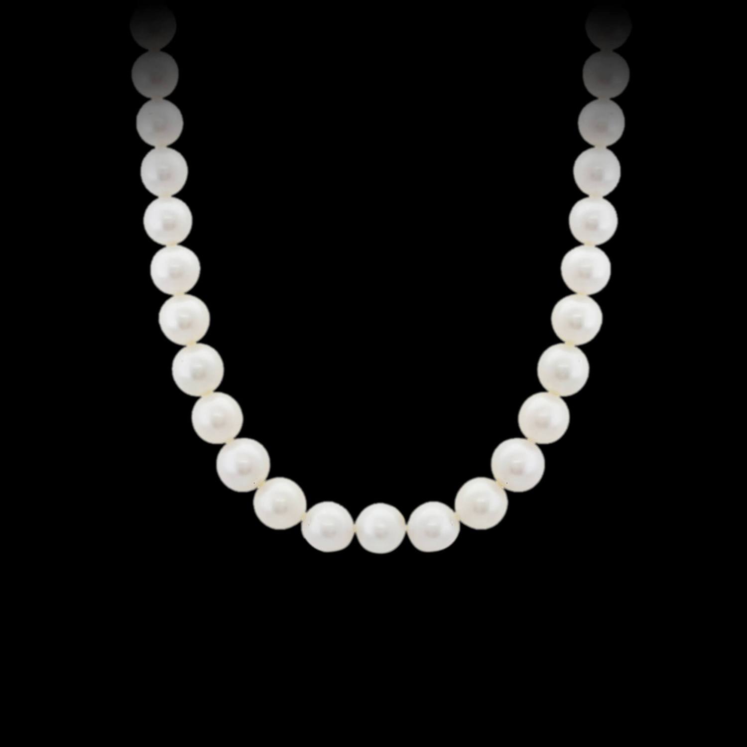 White South Sea pearl strand necklace. FRIDA | Fine Jewellery.