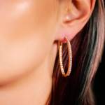 Custom 18kt gold large hoop earrings with diamonds. Perspective. FRIDA | Fine Jewellery.