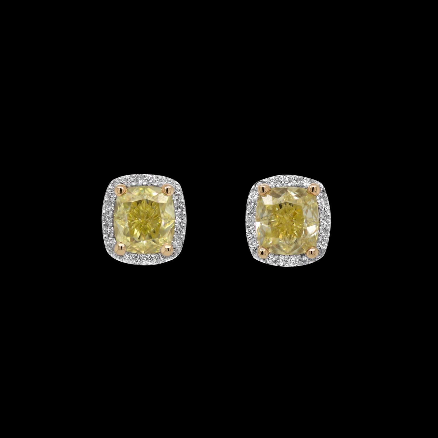 Custom 18kt white and yellow gold studs with yellow and white diamond halos. FRIDA | Fine Jewellery.