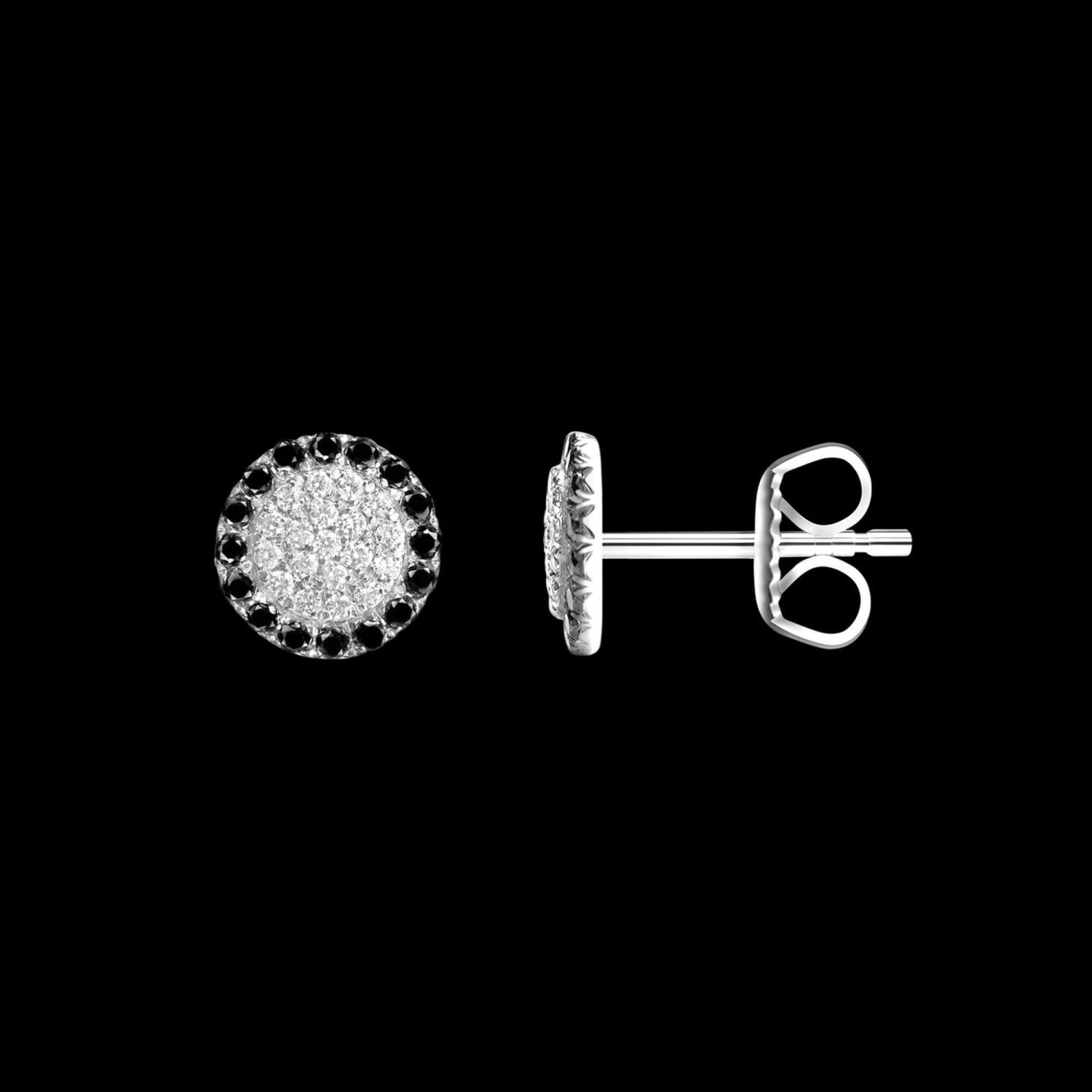 Custom 18kt white gold cluster stud earrings with white and black diamonds. FRIDA | Fine Jewellery.