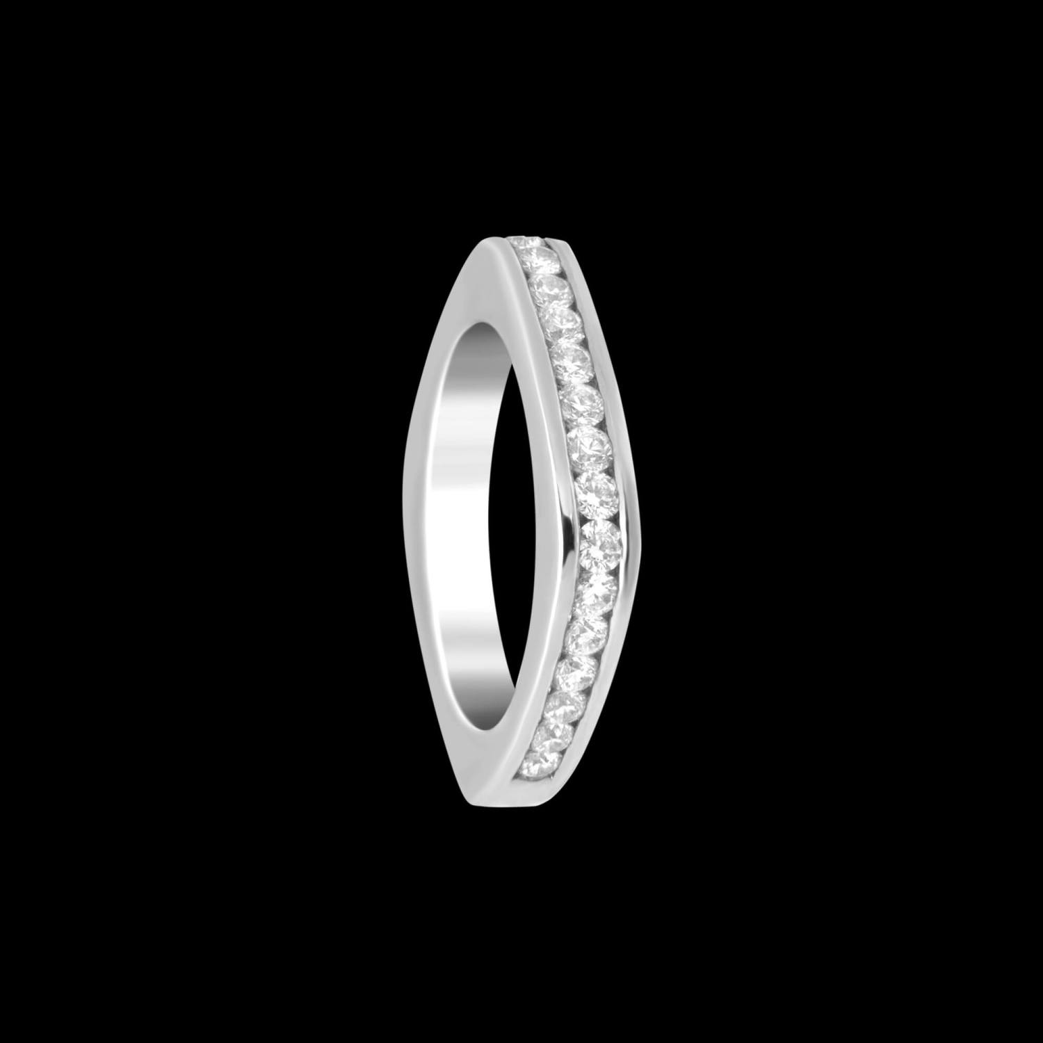 Custom 18kt white gold 3/4 rounded-square eternity Elska band with diamonds. Signature Engagement | FRIDA | Fine Jewellery.