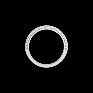 Custom 18kt white gold knife edge wedding band. Profile | Engagement. FRIDA | Fine Jewellery.