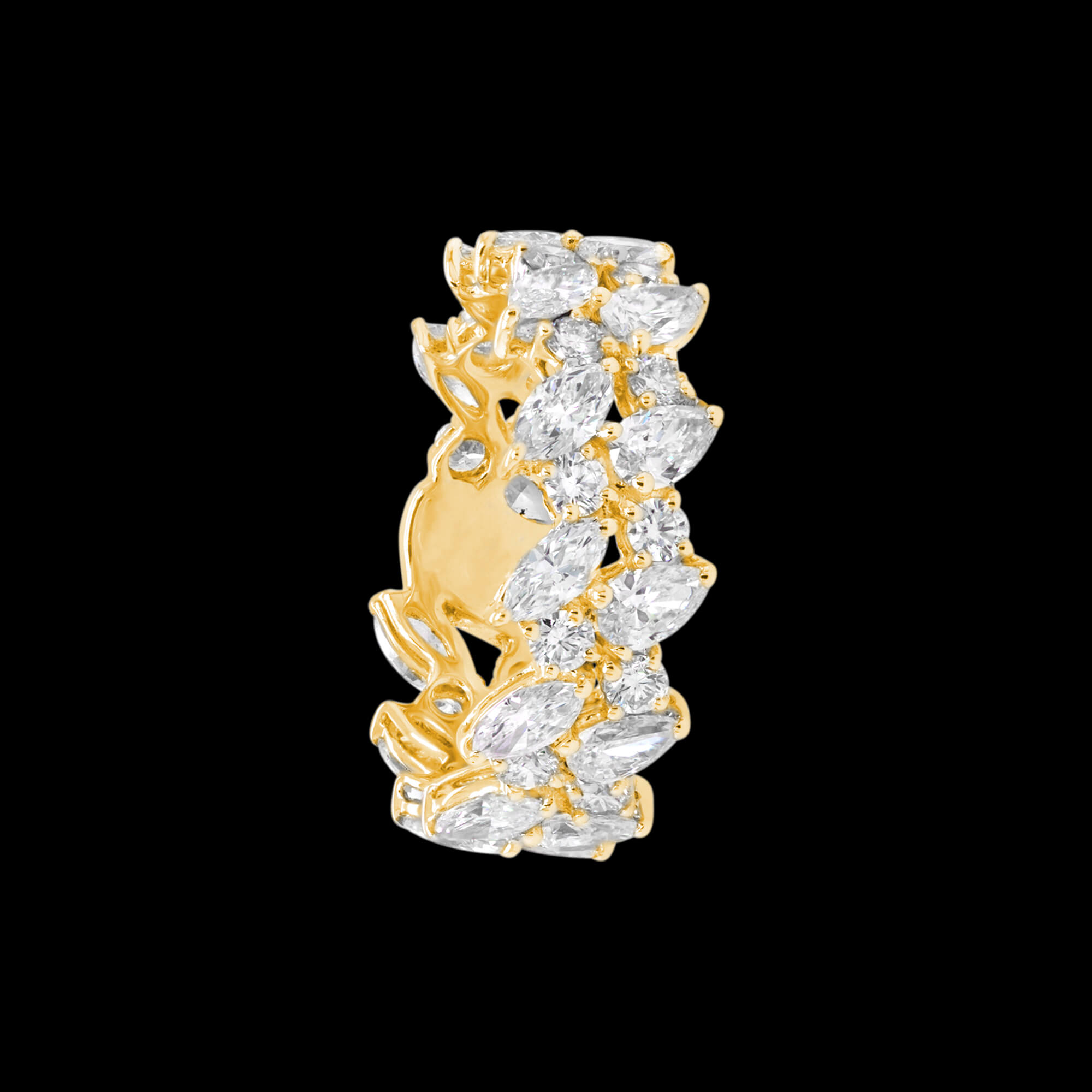 Custom 18kt yellow gold double band ring with round and marquise diamonds. Side. FRIDA | Fine Jewellery.