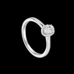 Custom 18kt white gold engagement ring with an oval diamond halo | Classic. FRIDA | Fine Jewellery.