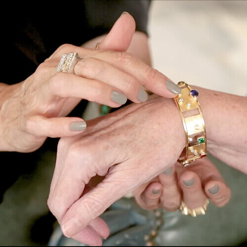 Bespoke custom process. Ring FRIDA | Fine Jewellery.