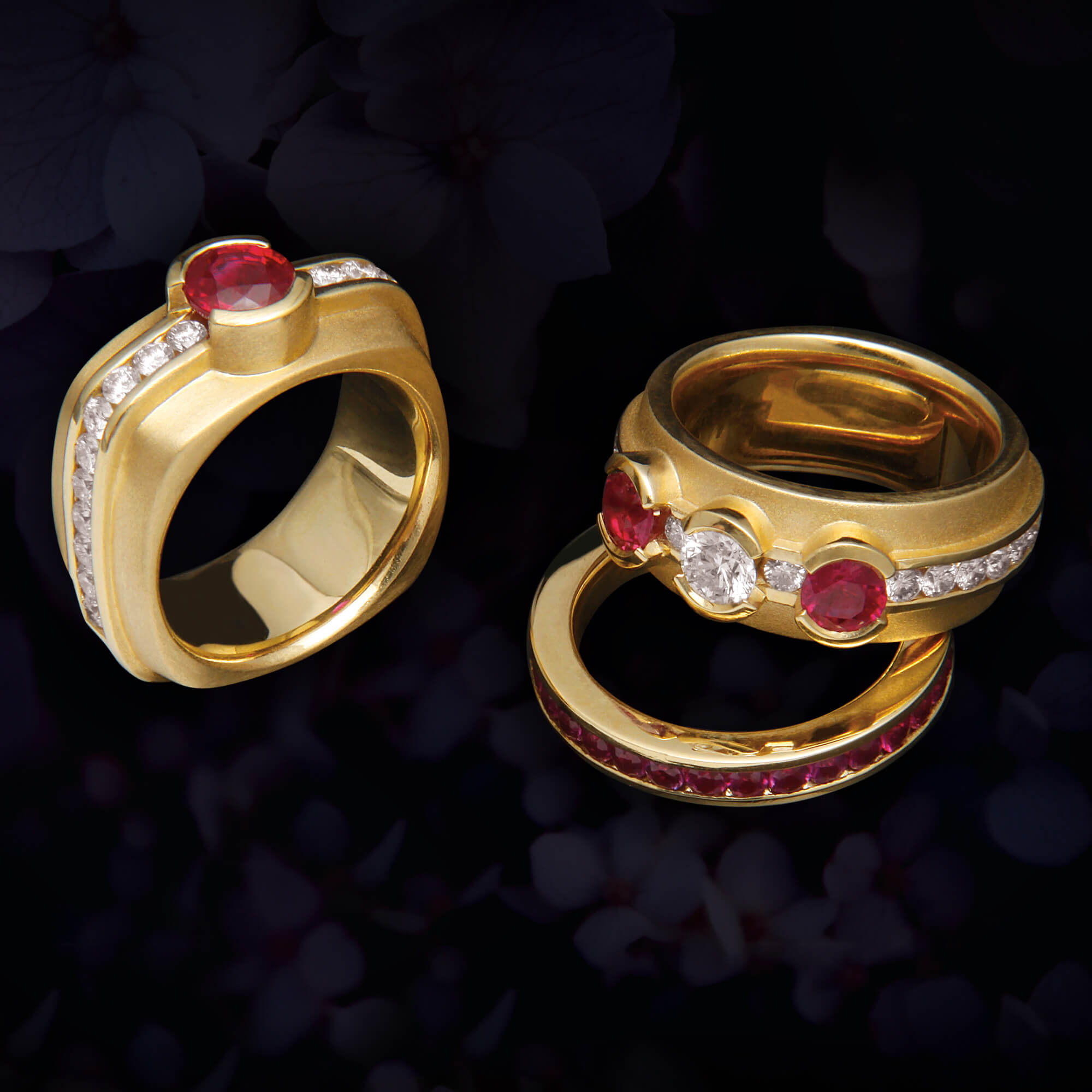 Custom 18kt gold Celestial collection engagement rings. Luna ring with yellow sapphire | Signature. FRIDA | Fine Jewellery.