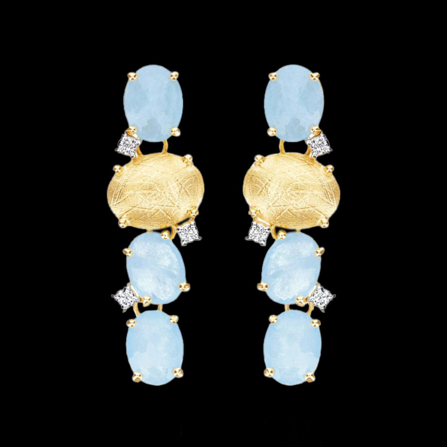 18kt yellow gold dangle Ipanema Nanis earrings with aquamarine and diamonds | Italian Brand. FRIDA | Fine Jewellery.