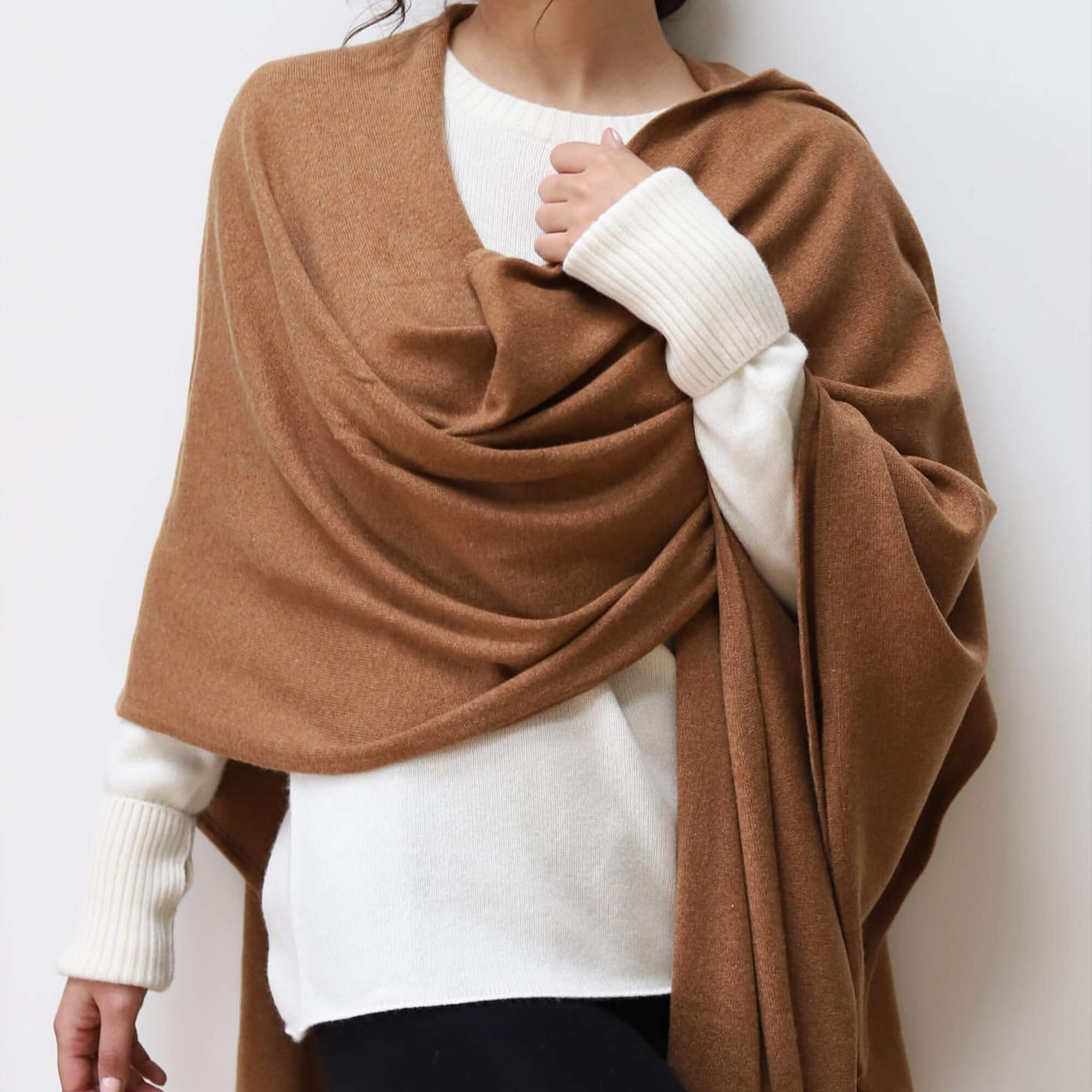 Handmade luxury Himalayan cashmere wrap cape. PAVA Cashmere. Camel. FRIDA | Fine Jewellery.