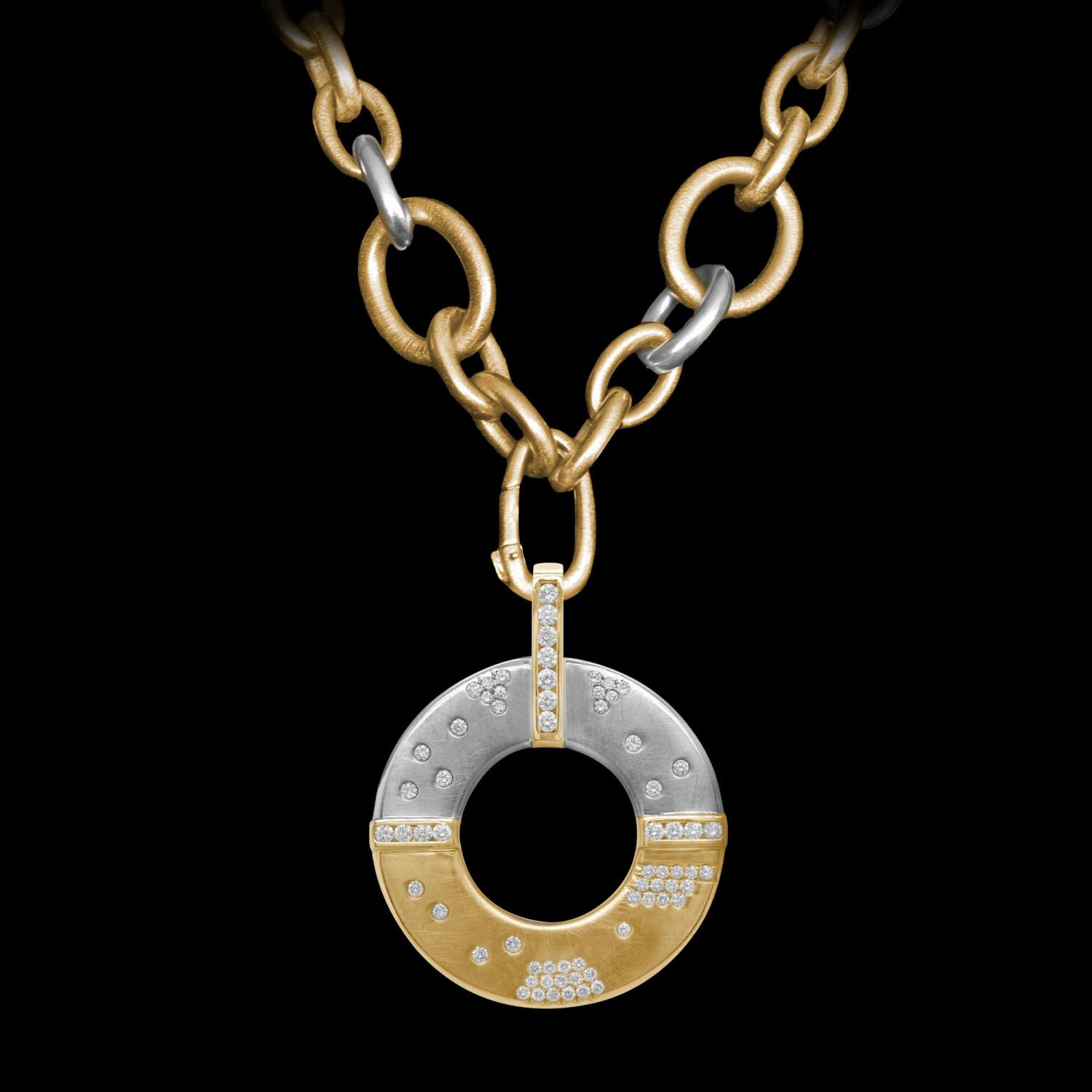 Custom 18kt yellow gold Annulus pendant set with white diamonds on gold link chain | Strata Collection. FRIDA | Fine Jewellery.