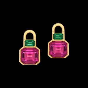 Custom 18kt yellow gold gem drop earrings with Rhodolite garnets and emeralds. FRIDA | Fine Jewellery.